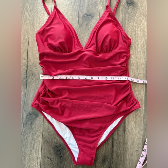 NWT Cupshe Dark Red One Piece Swimsuit Size Large - Picture 8 of 11
